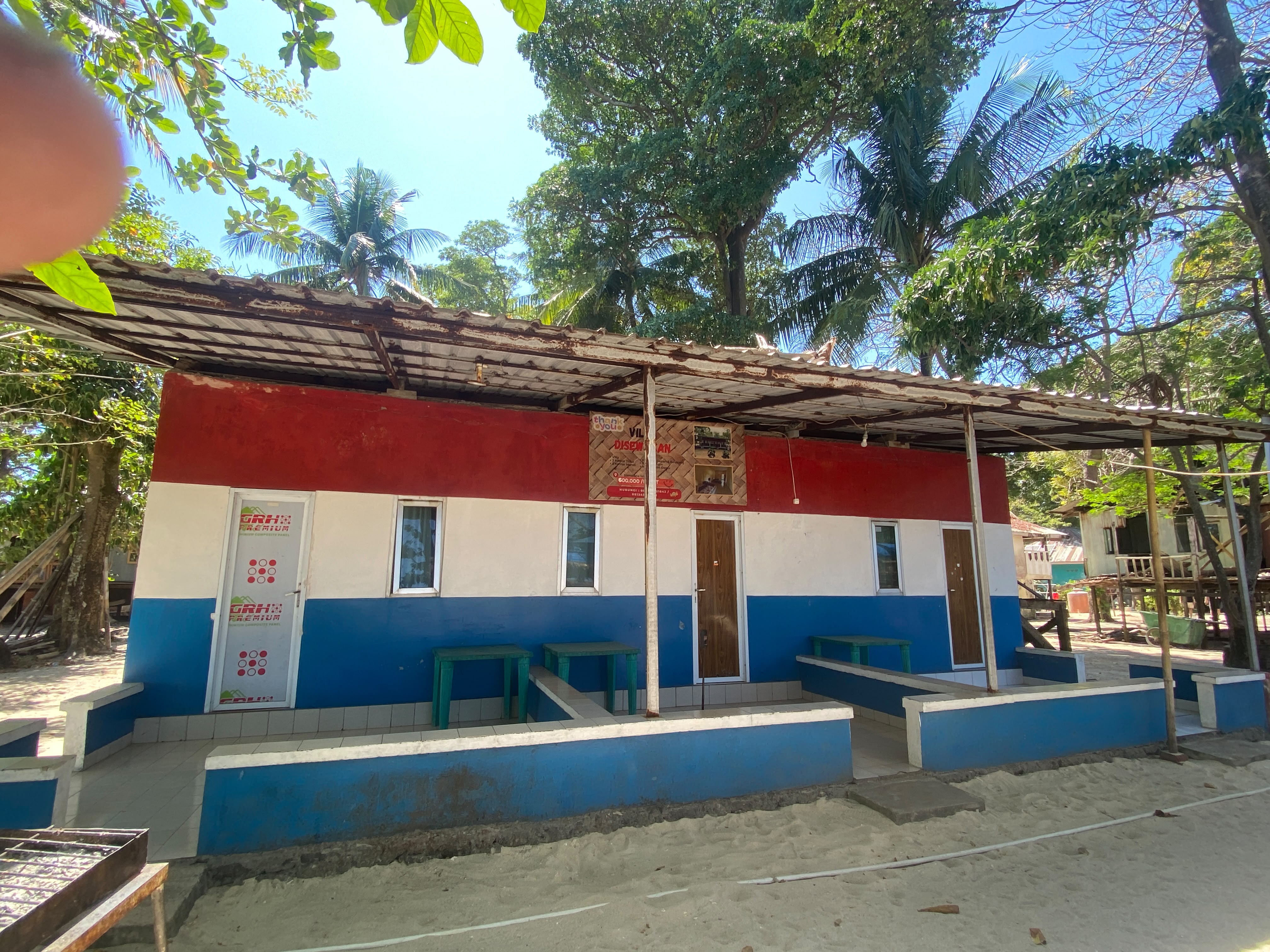 Losmen Samalona — Sudut 1